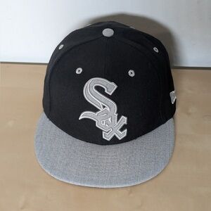 New Era Chicago White Sox 59Fifty Fitted Hat Cap Black Grey Size 7 5/8